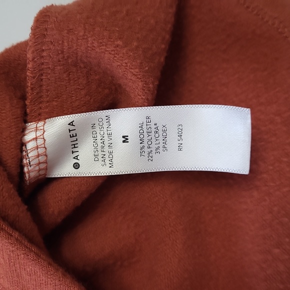 Athleta Purina Wrap Sweatshirt Size medium. - Picture 12 of 15
